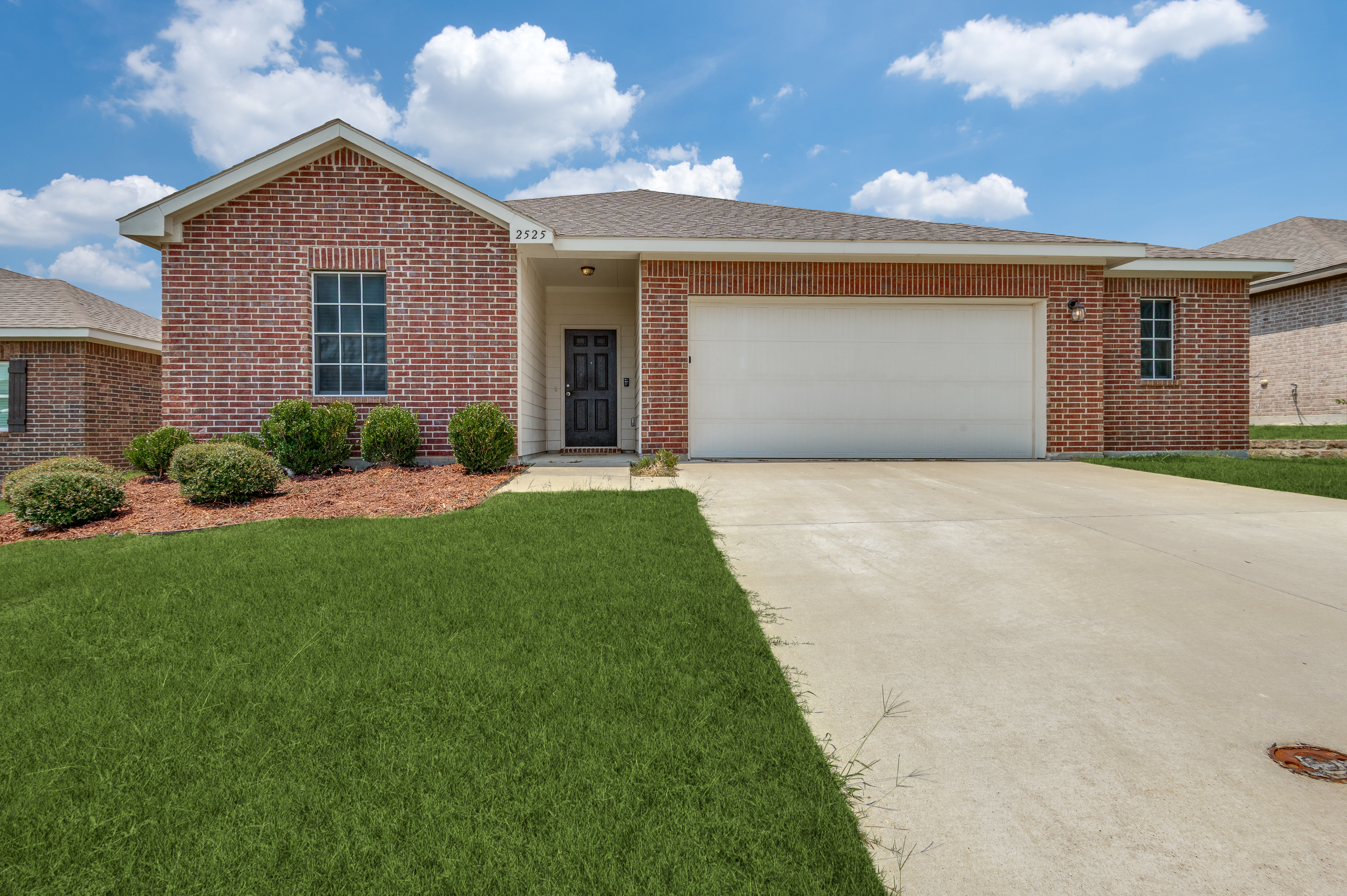 2525 Comal Creek Dr